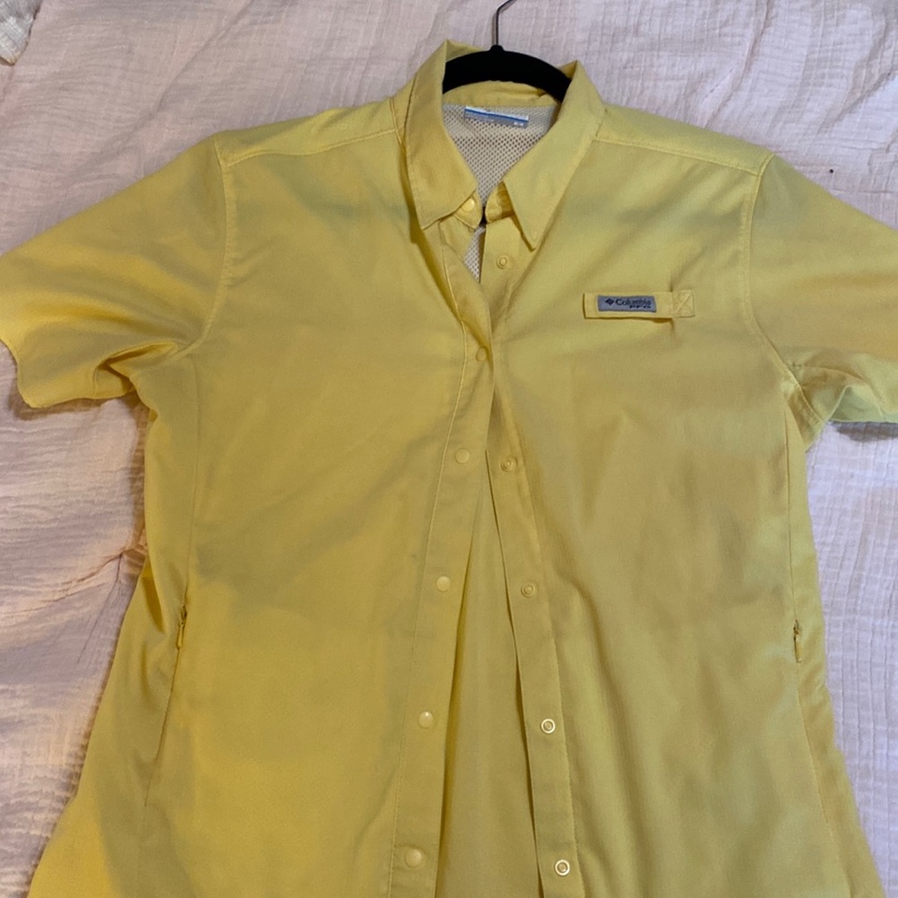 Yellow Medium Columbia Button Down Shirt